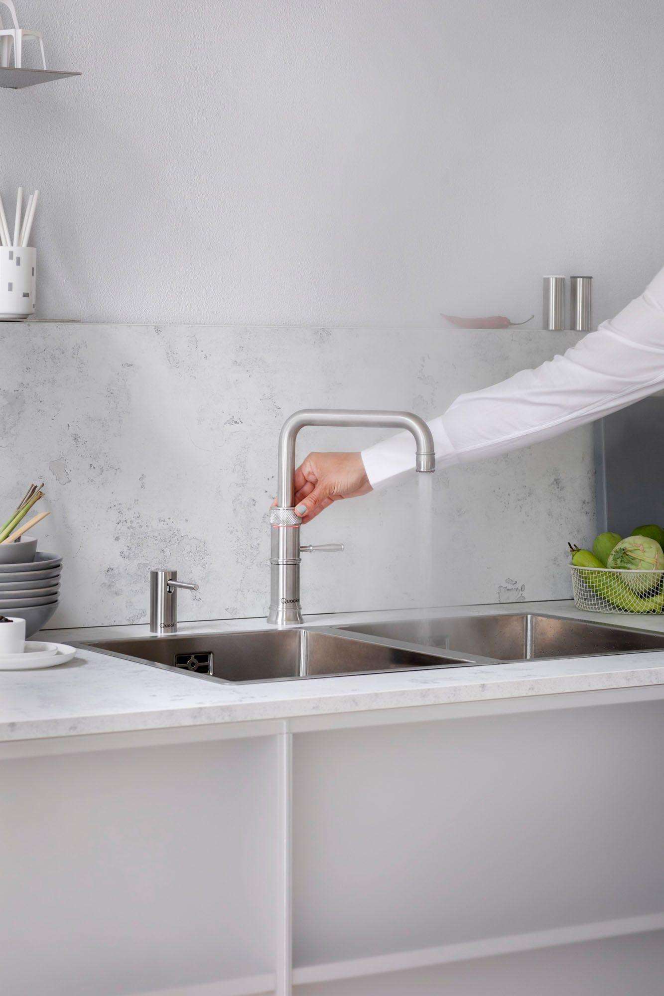 Classic Fusion Square Voll-Edelstahl Kochendwasser.jpg